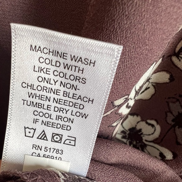 Maurice’s top - Grayish Purple Size Small - Picture 7 of 7